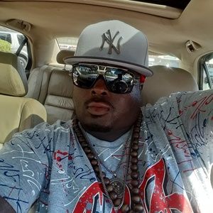 Meet your Posher, Phillip